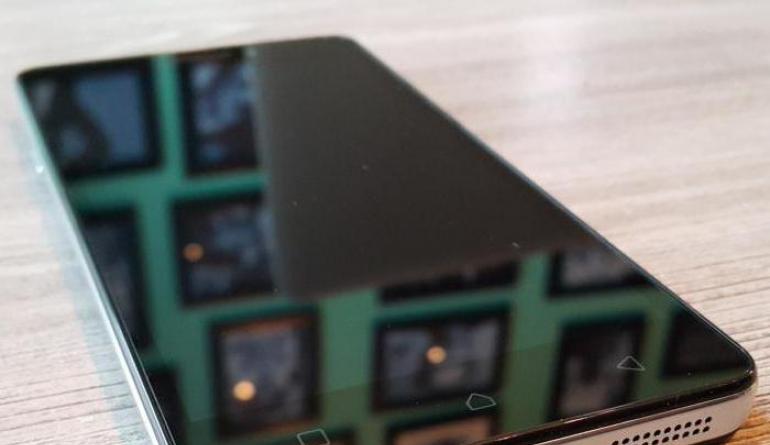 Леново вайб р1 андроид смартфон с двумя сим картами и самой мощной батареей